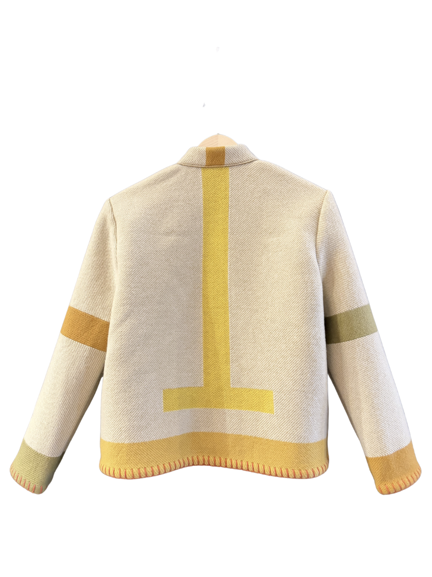 The Neutral Linear Jacket